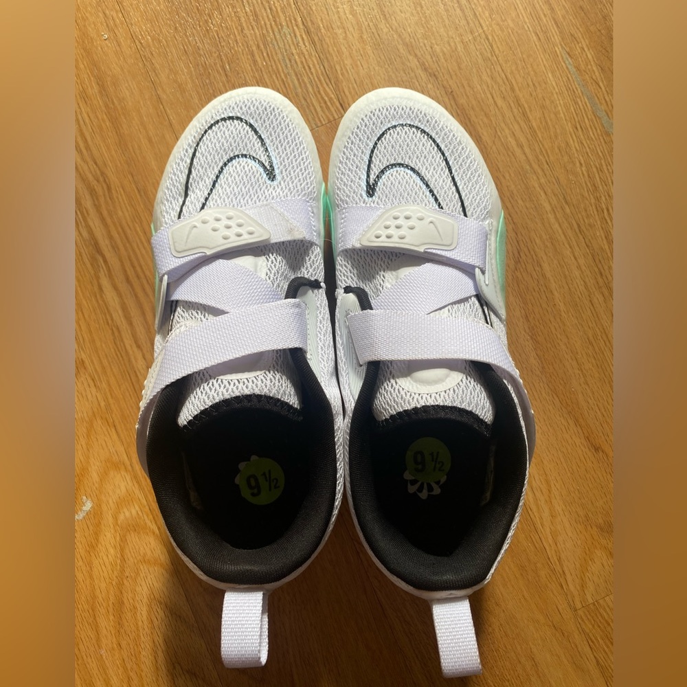 Nike cycling shoes worn once